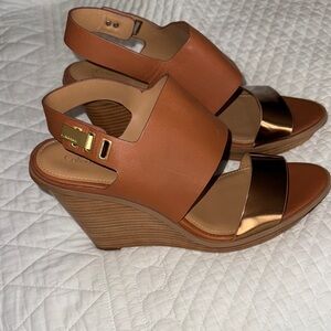 Calvin Klein Women's Tan and Gold Wedge Sandals